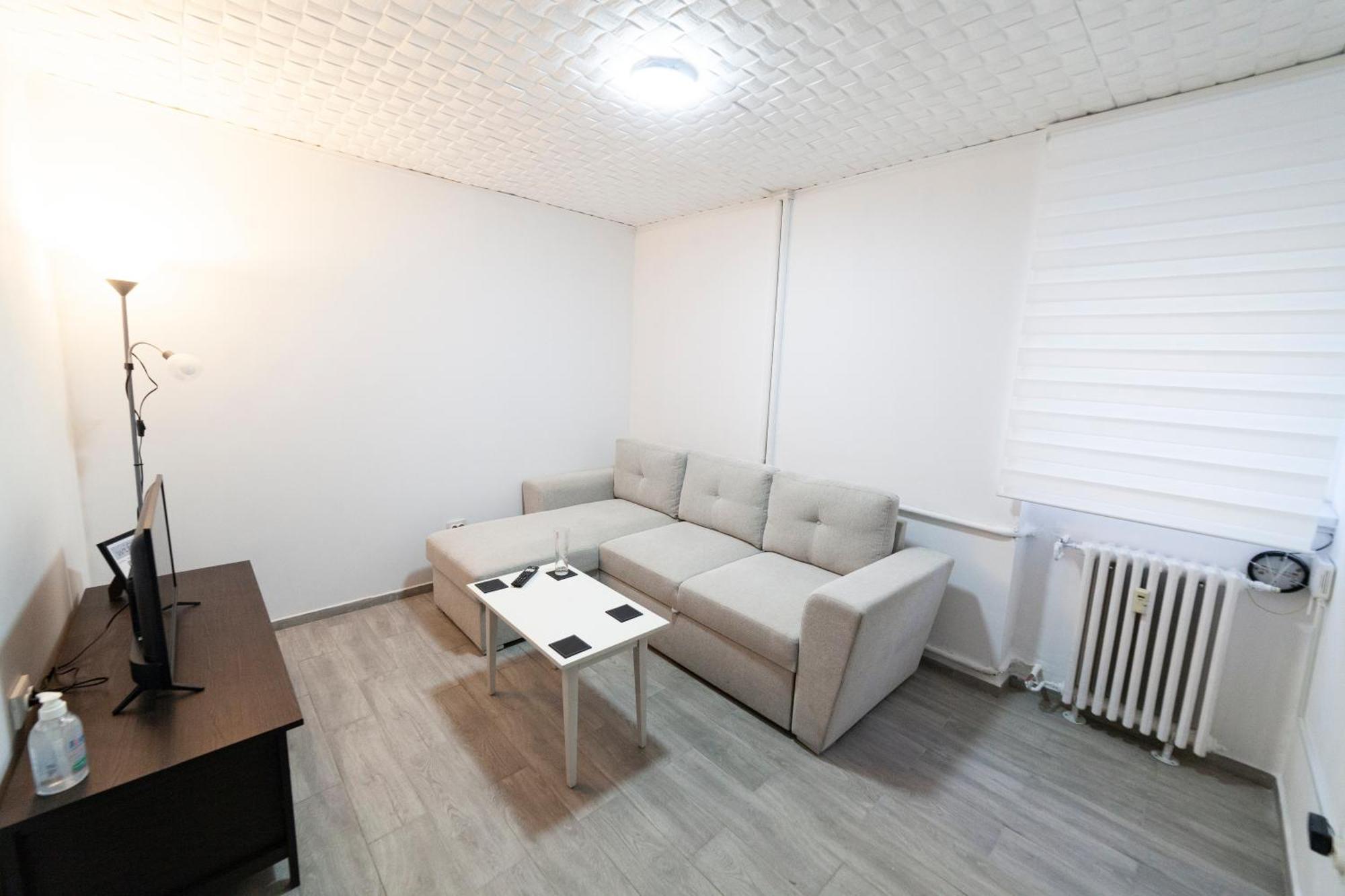 Arad City Center Comfortable Apartment Esterno foto